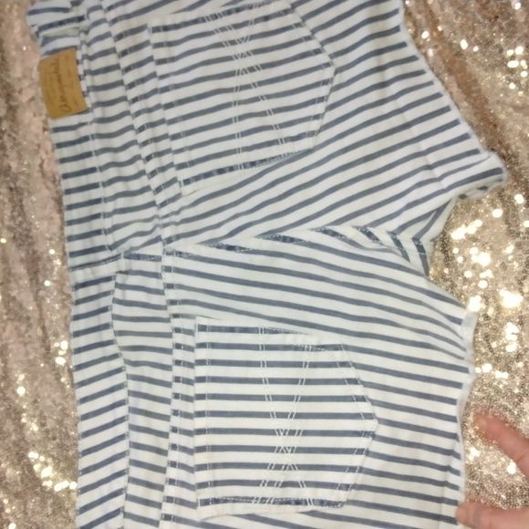 Aeropostale jean shorts with blue stripes size 11/12 used in great condition - Picture 6 of 12
